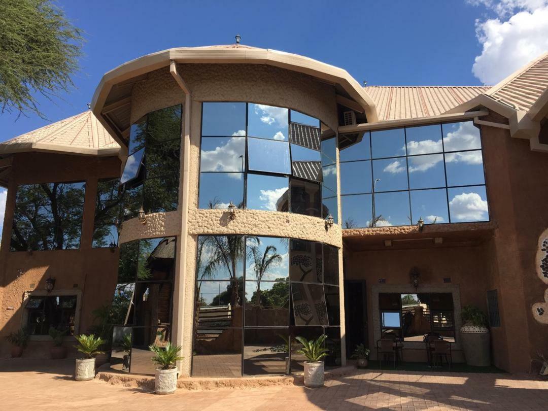 African Home Hotel Gaborone Exterior foto