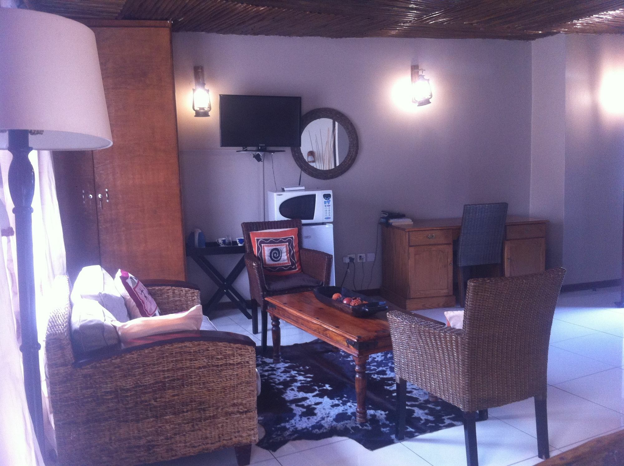African Home Hotel Gaborone Exterior foto