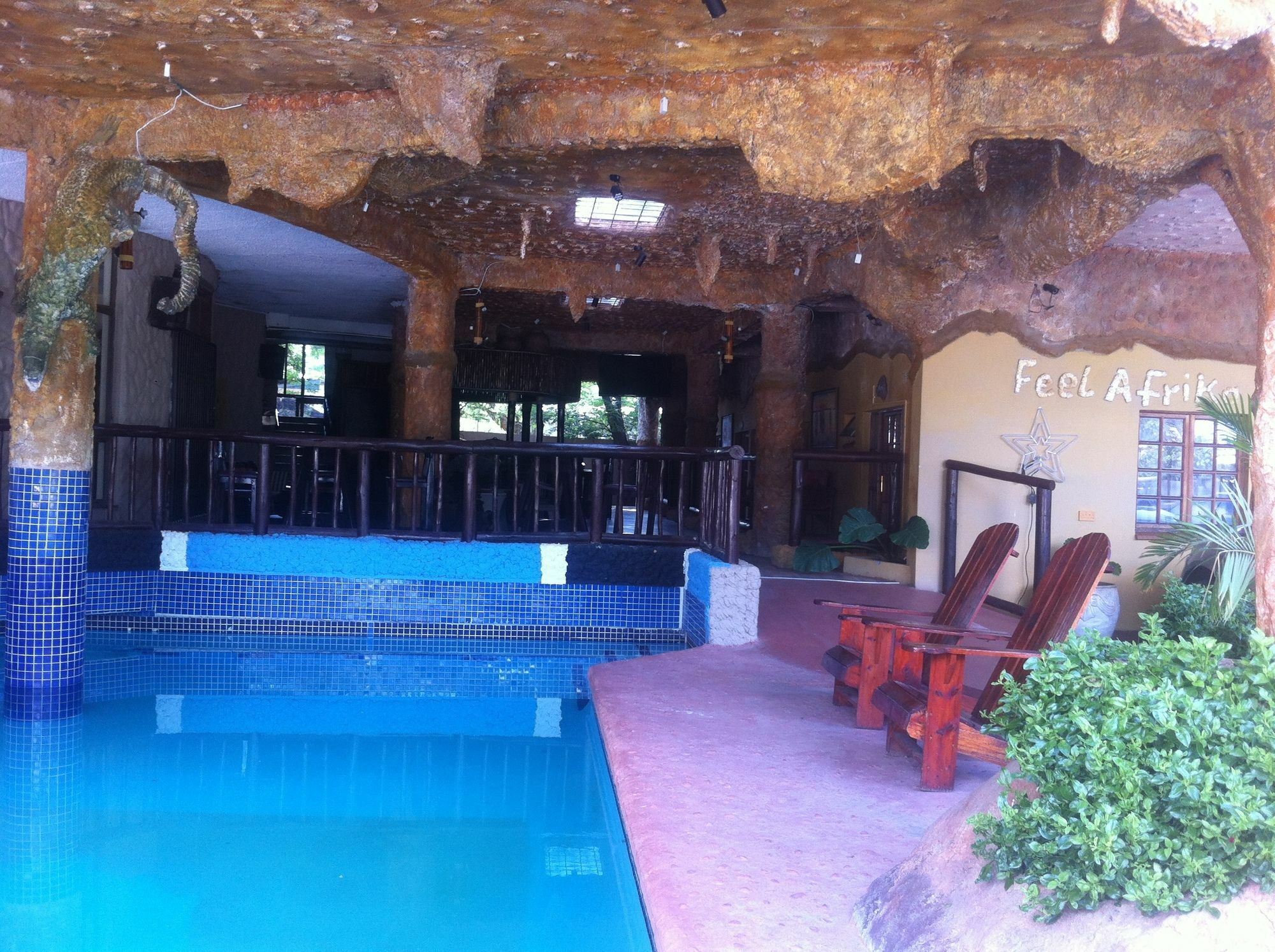 African Home Hotel Gaborone Exterior foto